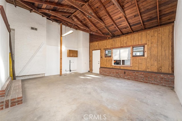 Detail Gallery Image 30 of 53 For 11371 Garden Grove Bld, Garden Grove,  CA 92843 - 2 Beds | 1 Baths