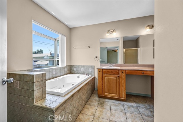 Detail Gallery Image 20 of 33 For 2032 Royal Oaks Dr, Duarte,  CA 91010 - 3 Beds | 2 Baths