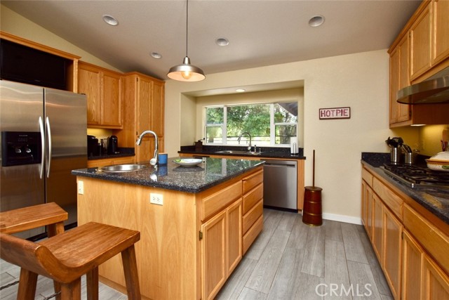 53600 Bradley Lockwood Road, Lockwood CA: https://media.crmls.org/medias/eabeb860-daca-47bb-977d-a40125b0df86.jpg