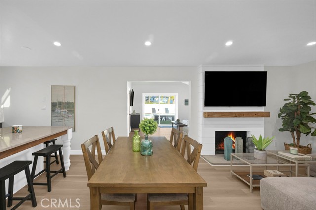 Image 5 of 53 For 8326 Fontainbleau Way