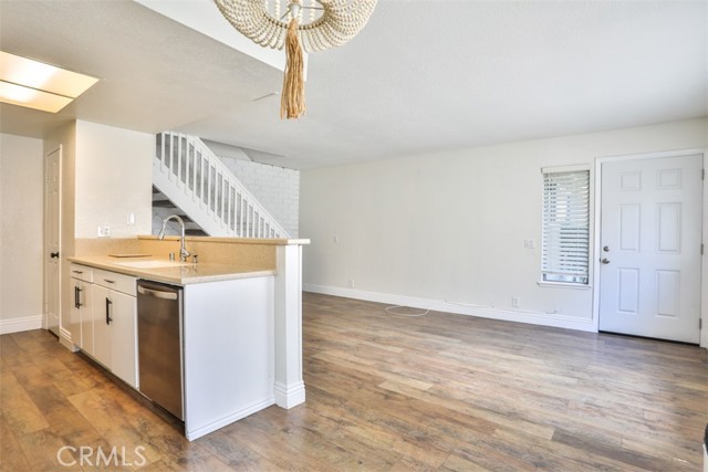 3025 N White Avenue, La Verne CA: https://media.crmls.org/medias/eabf8621-a06f-46cb-98a9-e269d0bbedf0.jpg