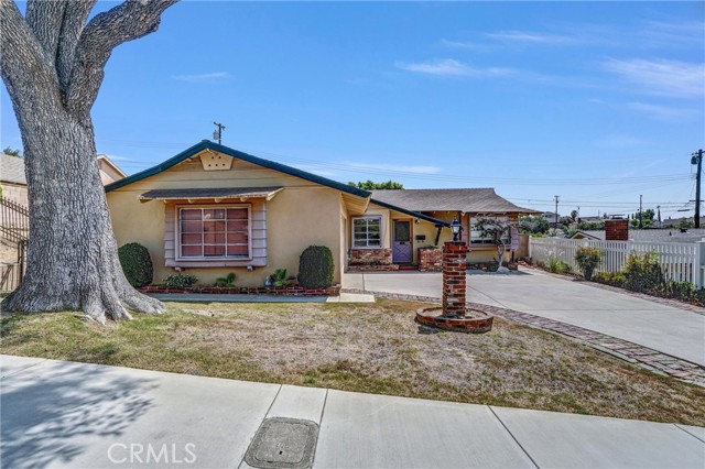 Detail Gallery Image 2 of 19 For 1748 Adams Way, Monterey Park,  CA 91755 - 3 Beds | 2 Baths