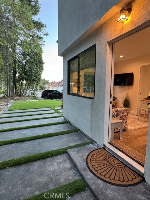 Front Image Thumbnail for CRSR26012625