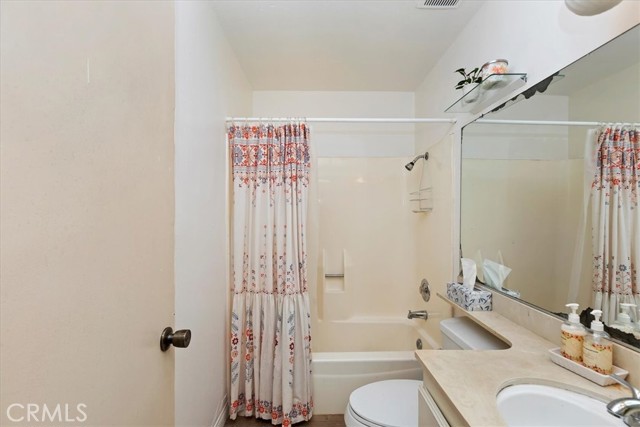 Detail Gallery Image 21 of 47 For 1107 Daffodil St, Corona,  CA 92882 - 4 Beds | 2 Baths