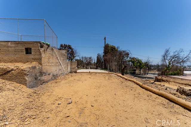 15475 Albright Street, Pacific Palisades CA: https://media.crmls.org/medias/eac2fed7-654b-4a60-a0f3-dac275c1683d.jpg