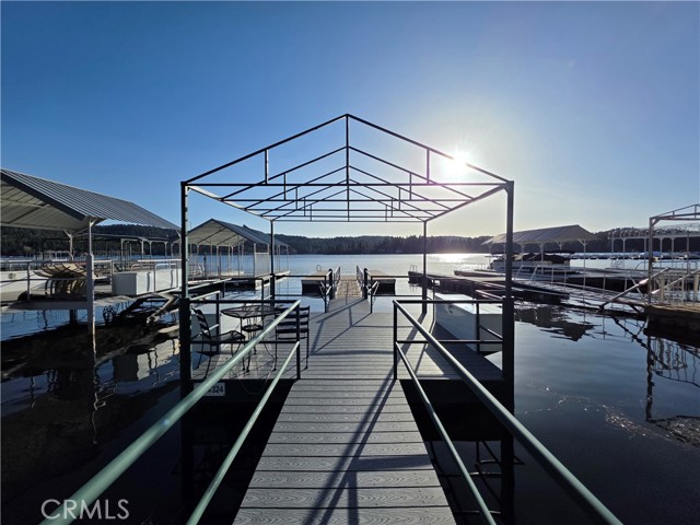 Detail Gallery Image 6 of 35 For 324 N324- Single Slip Dock, Lake Arrowhead,  CA 92352 - 0 Beds | 0 Baths