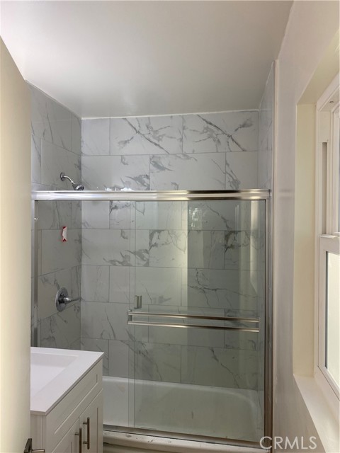 Detail Gallery Image 3 of 7 For 1402 W Olive, Burbank,  CA 91506 - 1 Beds | 1 Baths