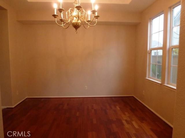 23261 Castle Rock, Mission Viejo CA: https://media.crmls.org/medias/eac4dd25-48f5-4341-a3ae-1ef740b97694.jpg