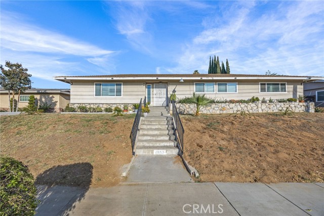 11857 11857 Mount Vernon, Grand Terrace CA: https://media.crmls.org/medias/eac54a7b-2720-4bb3-9ca0-9c5900ba3280.jpg