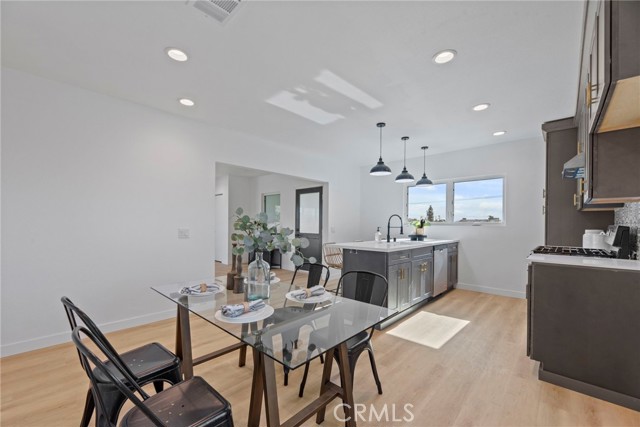 Detail Gallery Image 10 of 38 For 357 Cornwell, Los Angeles,  CA 90033 - 6 Beds | 6/2 Baths