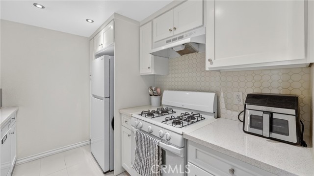 Detail Gallery Image 10 of 35 For 12141 Centralia #309,  Lakewood,  CA 90715 - 1 Beds | 1 Baths