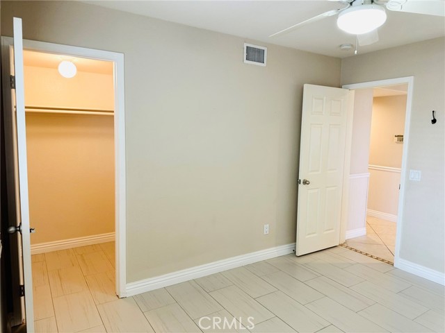 Detail Gallery Image 19 of 55 For 29017 Rosewood Ln, Highland,  CA 92346 - 4 Beds | 3 Baths