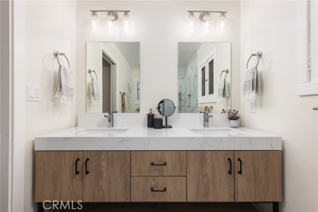 Detail Gallery Image 33 of 44 For 825 Summit Dr, South Pasadena,  CA 91030 - 4 Beds | 2 Baths