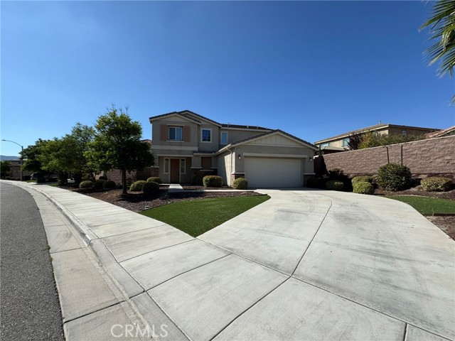 Detail Gallery Image 4 of 26 For 29306 Prestwick, Lake Elsinore,  CA 92530 - 3 Beds | 2/1 Baths