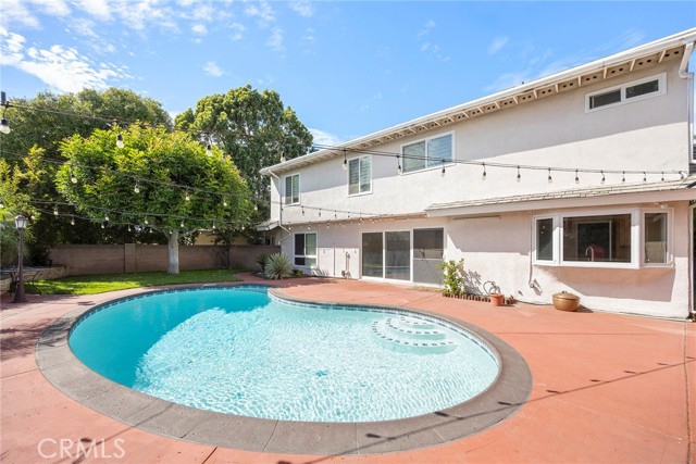 Detail Gallery Image 27 of 29 For 5308 Oxford Dr, Cypress,  CA 90630 - 4 Beds | 3 Baths
