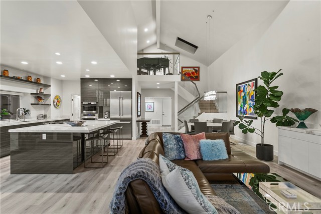 23 Saint Maxime, Laguna Niguel CA: https://media.crmls.org/medias/eac72035-3887-4d48-9b95-998995a19345.jpg