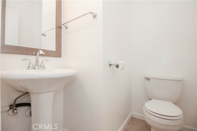 16806 Sierra Vista Way, Cerritos CA: https://media.crmls.org/medias/eac72931-48f9-421d-a598-56043ae4c852.jpg
