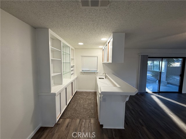 Detail Gallery Image 6 of 33 For 15332 Tuscola Rd, Apple Valley,  CA 92307 - – Beds | – Baths
