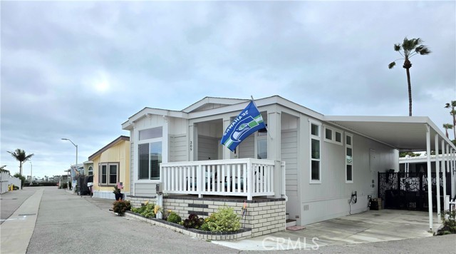 Detail Gallery Image 2 of 71 For 309 N Coral Dr 73a,  Long Beach,  CA 90803 - 2 Beds | 2 Baths