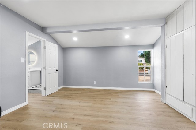 Detail Gallery Image 17 of 22 For 5651 Radford, Valley Village,  CA 91607 - 3 Beds | 2 Baths