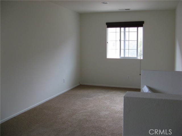 12022 Loyola Court, Fontana CA: https://media.crmls.org/medias/eaca01d9-40b9-4479-9256-5ecb8b9f659d.jpg