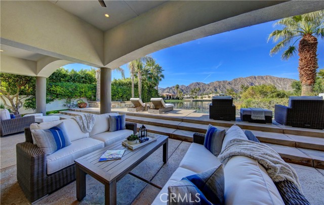 Detail Gallery Image 7 of 42 For 55775 Pebble Beach, La Quinta,  CA 92253 - 4 Beds | 4/1 Baths