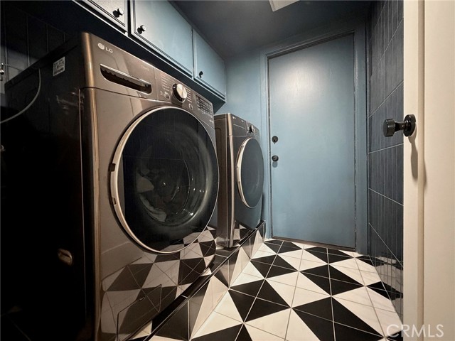 Detail Gallery Image 34 of 38 For 1401 12th #B,  Manhattan Beach,  CA 90266 - 3 Beds | 2 Baths