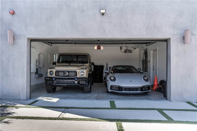 Detail Gallery Image 40 of 42 For 717 Latigo Canyon Rd, Malibu,  CA 90265 - 3 Beds | 3 Baths