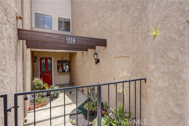 Detail Gallery Image 44 of 45 For 904 Lombard Ct, Costa Mesa,  CA 92626 - 3 Beds | 2/1 Baths
