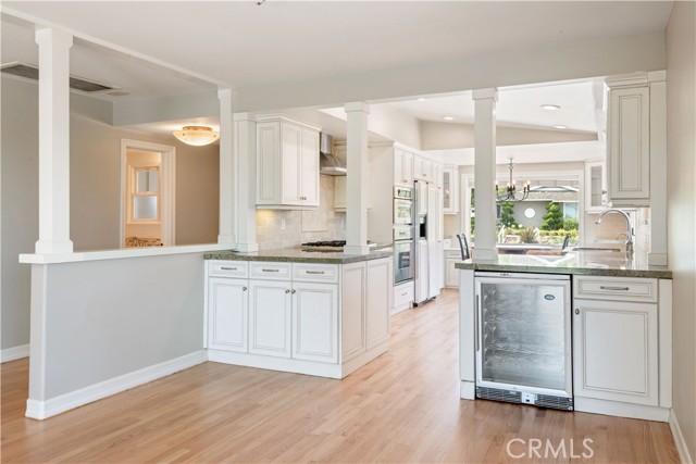 Dining Area w/Wine Cooler