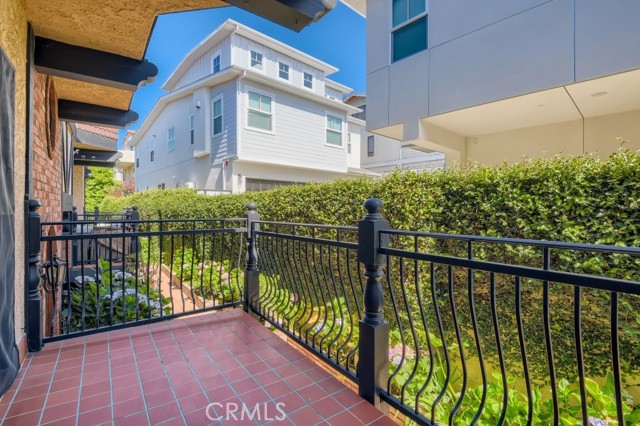 227 Irena Avenue, Redondo Beach, California 90277, 3 Bedrooms Bedrooms, ,1 BathroomBathrooms,Residential,Sold,Irena,PV22134891