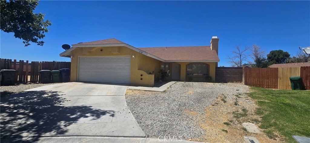 752 E Avenue H14