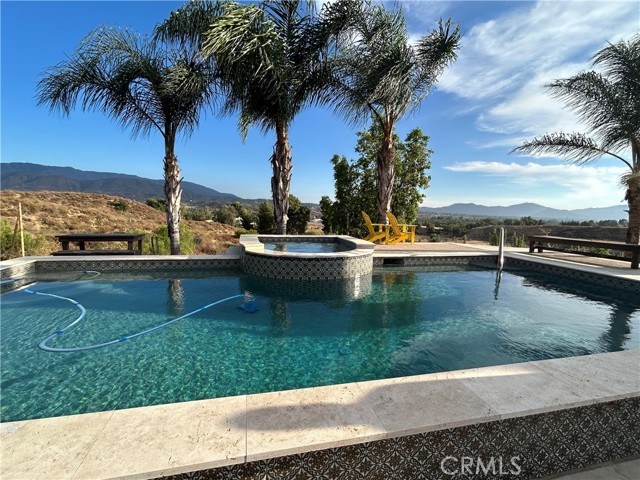 Detail Gallery Image 1 of 1 For 35025 via Cerro Vista, Temecula,  CA 92592 - 3 Beds | 2/1 Baths