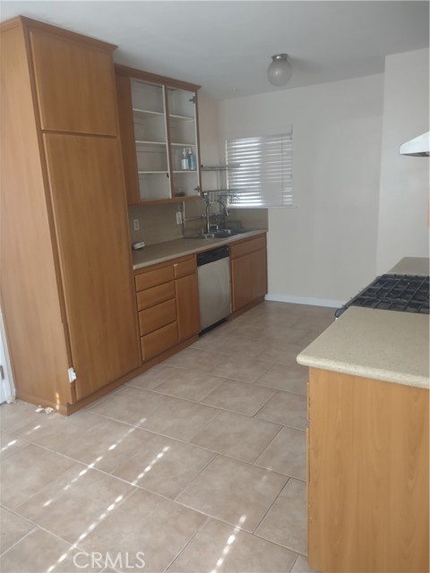 Detail Gallery Image 7 of 9 For 313 Muir Ave, Barstow,  CA 92311 - 4 Beds | 2 Baths