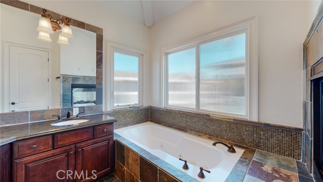 Detail Gallery Image 52 of 75 For 1102 Slauson Ln, Redondo Beach,  CA 90278 - 5 Beds | 4 Baths