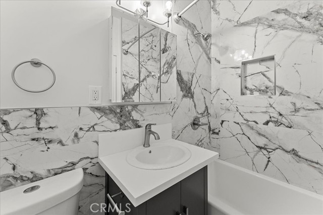 Detail Gallery Image 11 of 11 For 3056 E Broadway, Long Beach,  CA 90803 - – Beds | – Baths