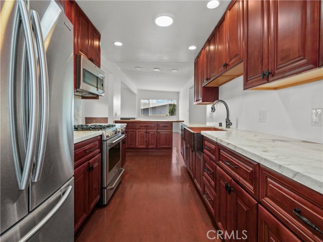 2017 Macarthur Street, Rancho Palos Verdes, California 90275, 4 Bedrooms Bedrooms, ,2 BathroomsBathrooms,Residential,Sold,Macarthur,PV21185007