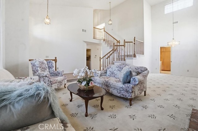 Detail Gallery Image 14 of 64 For 6721 Silver Oak, Riverside,  CA 92506 - 5 Beds | 3 Baths