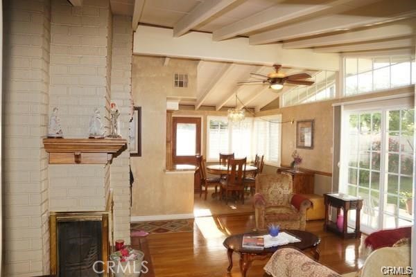 1810 E Madison Avenue, Orange CA: https://media.crmls.org/medias/ead0eb0a-4834-428a-87d5-646c27753a44.jpg