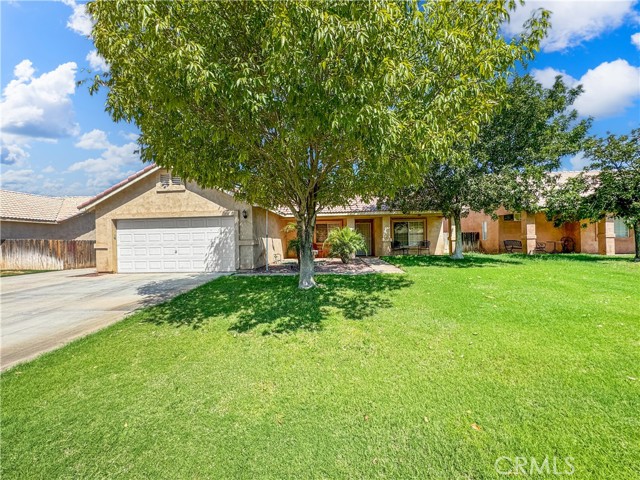 Detail Gallery Image 1 of 18 For 2191 Sparkling Lagoon, Blythe,  CA 92225 - 3 Beds | 2 Baths