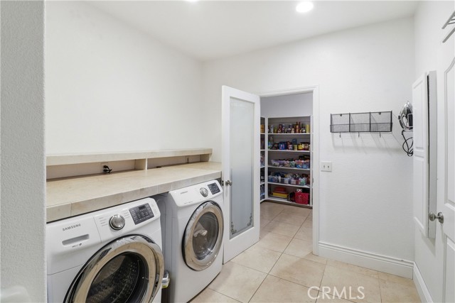 Image 24 of 52 For 16025 Perry Heights