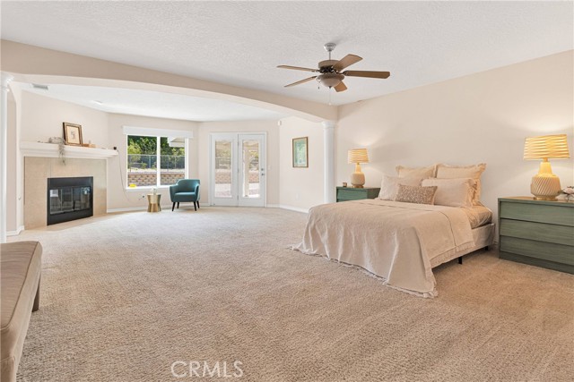 19410 Allegheny Court, Apple Valley CA: https://media.crmls.org/medias/ead26260-d5a9-4ec1-a349-d62a1c4018a6.jpg