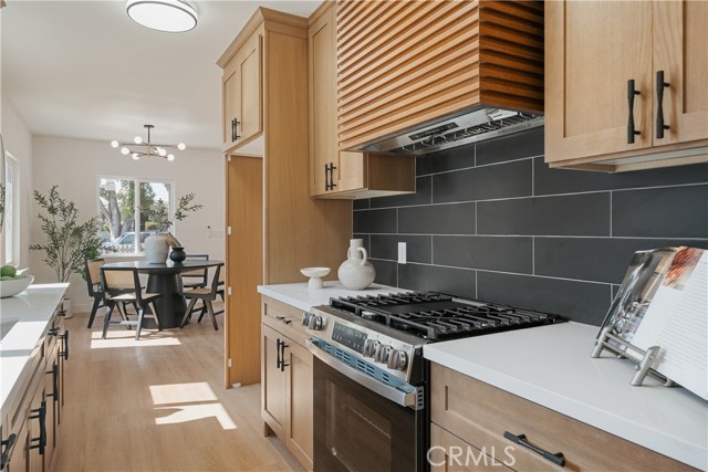 Detail Gallery Image 7 of 19 For 6622 5th Ave, Los Angeles,  CA 90043 - 3 Beds | 2 Baths