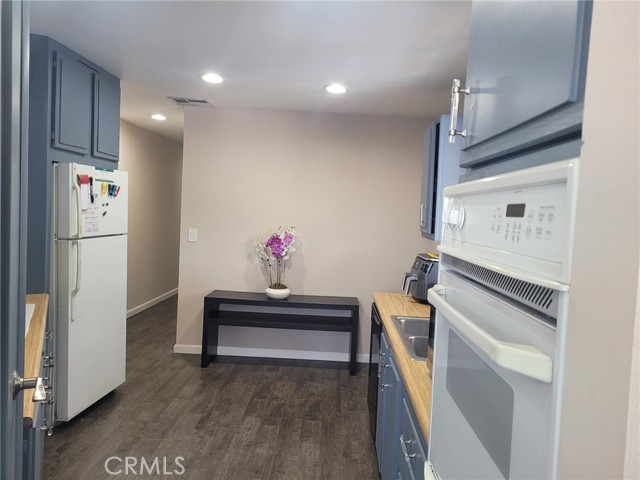 Detail Gallery Image 11 of 21 For 3101 Fairview St #235,  Santa Ana,  CA 92701 - 3 Beds | 2 Baths