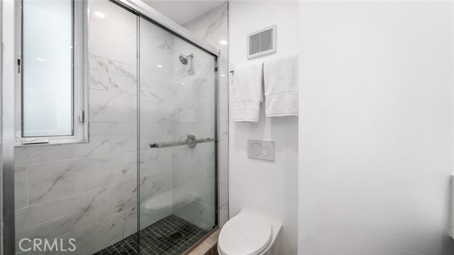 2306 Aviation Boulevard, Redondo Beach, California 90278, 4 Bedrooms Bedrooms, ,5 BathroomsBathrooms,Residential,Sold,Aviation,PV21199795