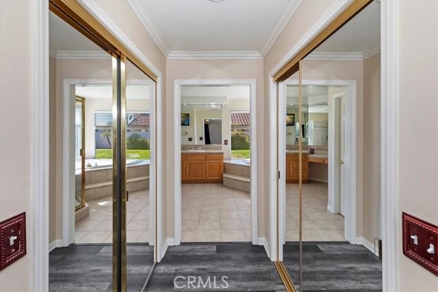 Detail Gallery Image 42 of 70 For 1042 Coronet, Riverside,  CA 92506 - 4 Beds | 4/1 Baths