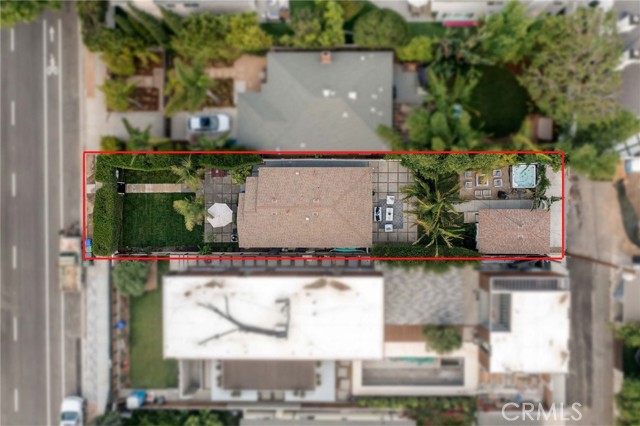 768 Rosecrans Avenue, Manhattan Beach, California 90266, 3 Bedrooms Bedrooms, ,1 BathroomBathrooms,Residential,Sold,Rosecrans,SB21180825