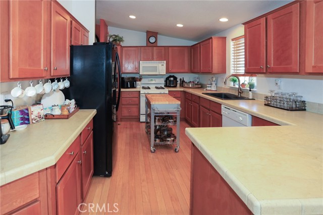 Detail Gallery Image 18 of 52 For 628 Los Angeles Ave, Sugarloaf,  CA 92386 - 3 Beds | 2 Baths