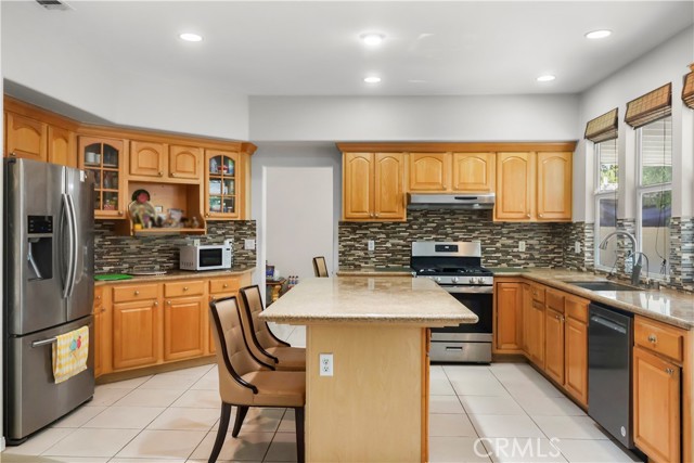 18747 West Place, Artesia CA: https://media.crmls.org/medias/ead52ad5-fee3-4c94-8e1f-3a28f3608976.jpg