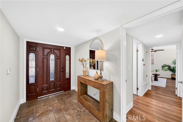 Detail Gallery Image 5 of 74 For 9440 Friendly Woods, Whittier,  CA 90605 - 3 Beds | 3 Baths